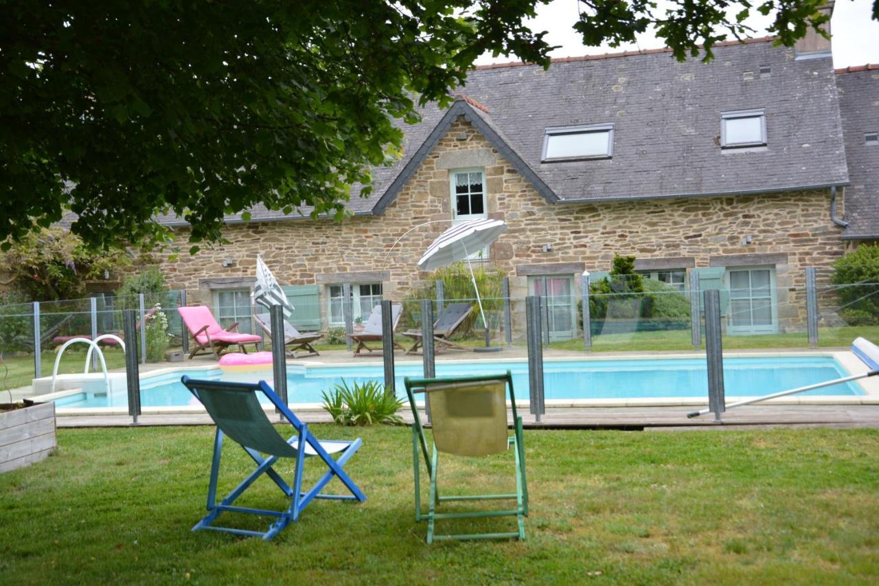 Longere De Nivinen Bed & Breakfast Arzano ภายนอก รูปภาพ